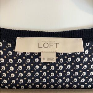 LOFT Kids Navy and White Floral Skirt